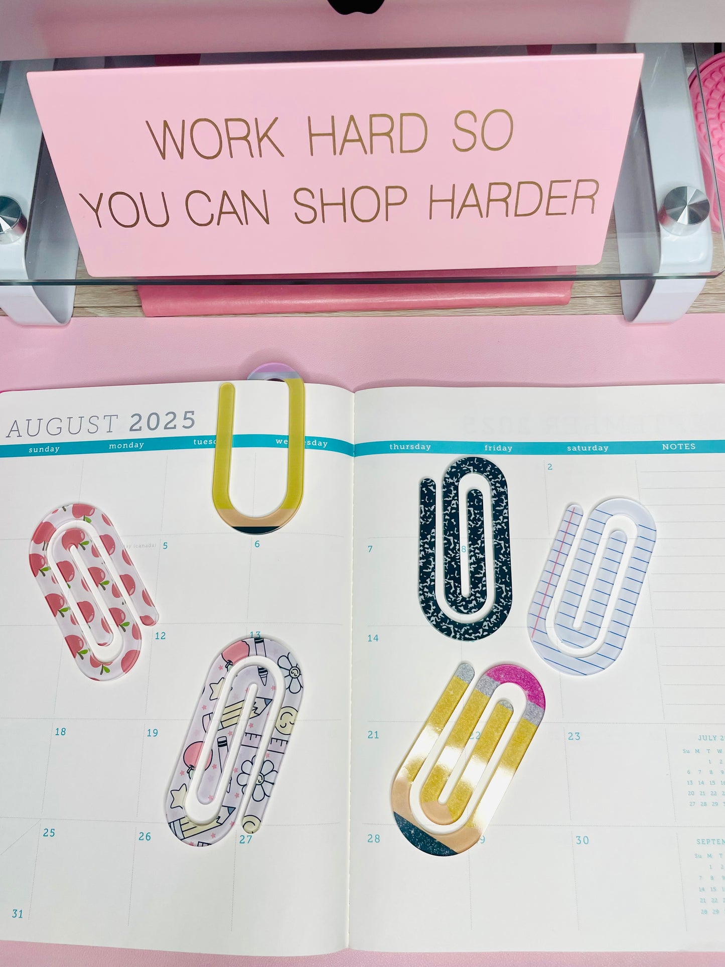 Composition Jumbo Paper Clip